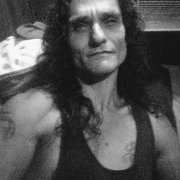 Meet your Posher, Joshua - Picture 1 of 1